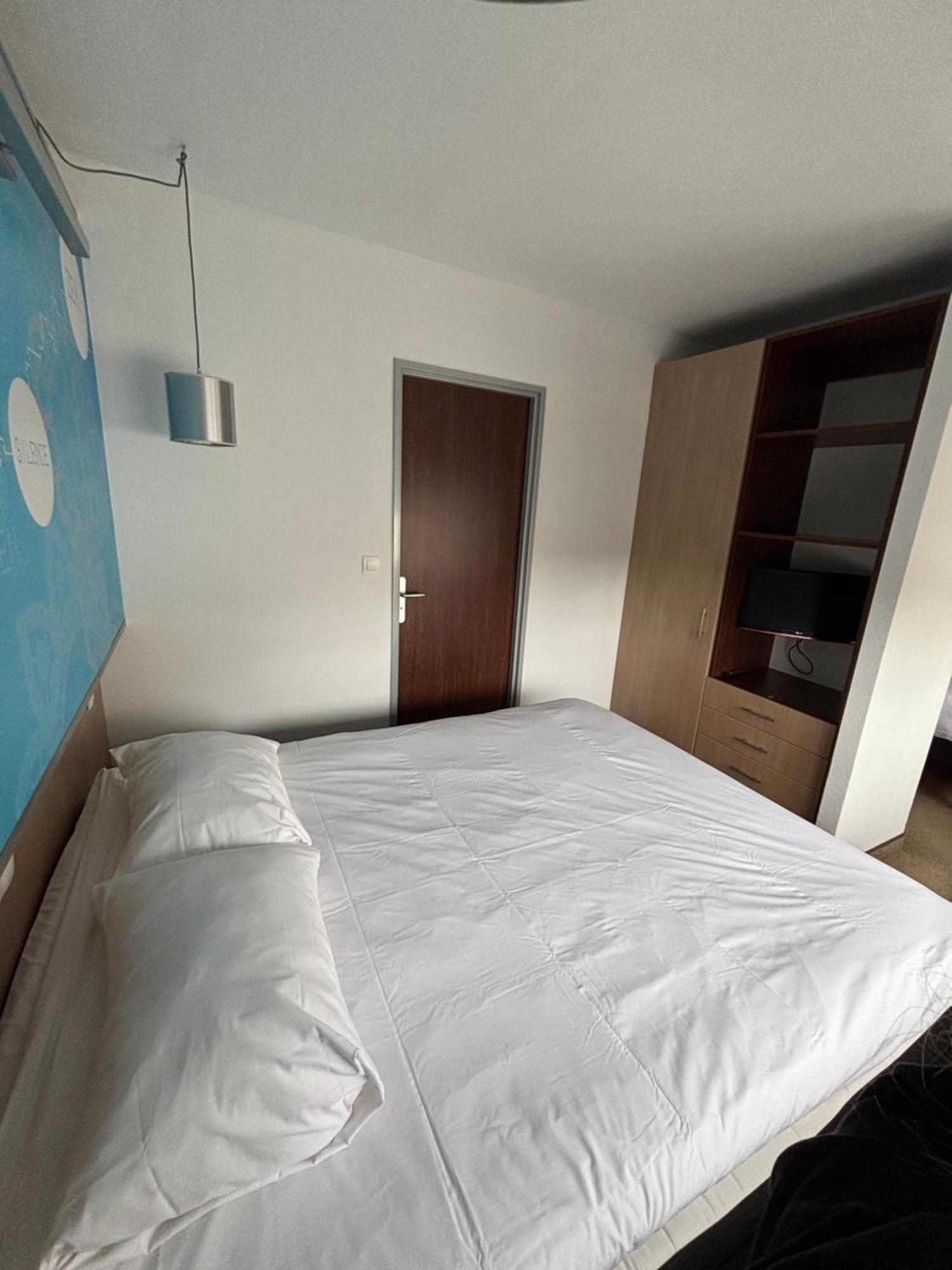 Ibis Styles Bethune Bruay La Buissiere Exterior photo