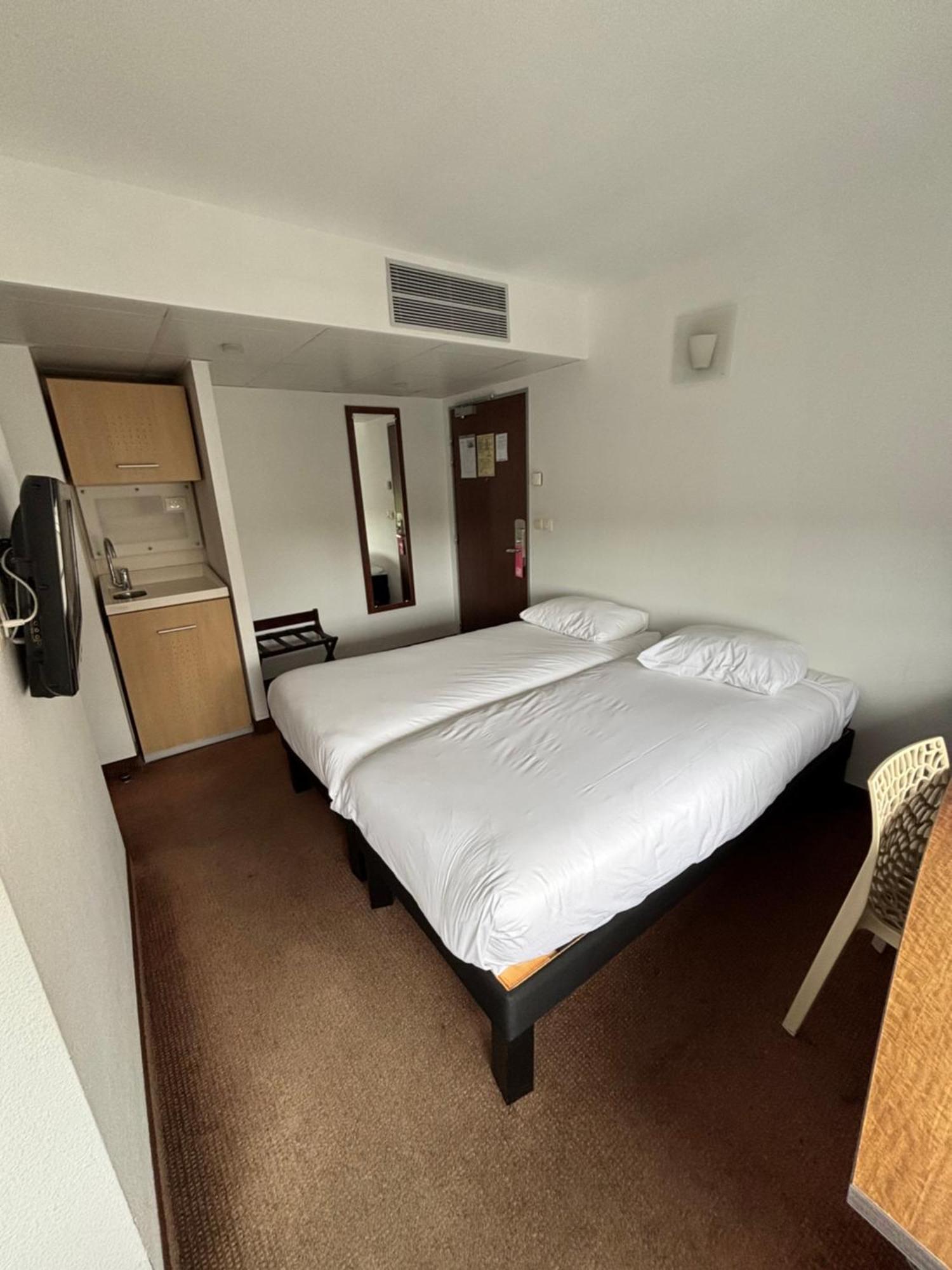 Ibis Styles Bethune Bruay La Buissiere Exterior photo